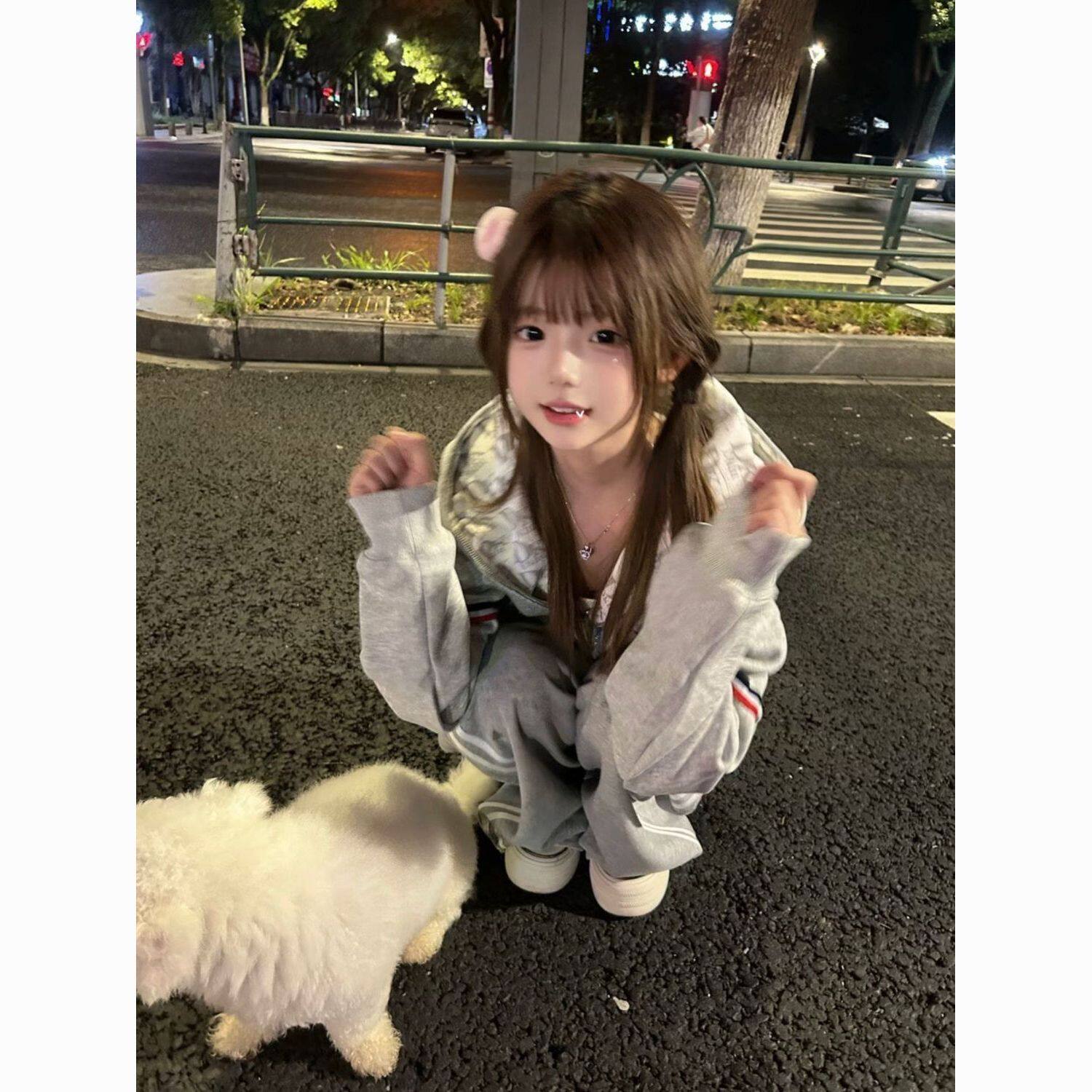美式复古彩色织带连帽卫衣外套女2026秋季新款学生宽松开衫上衣潮