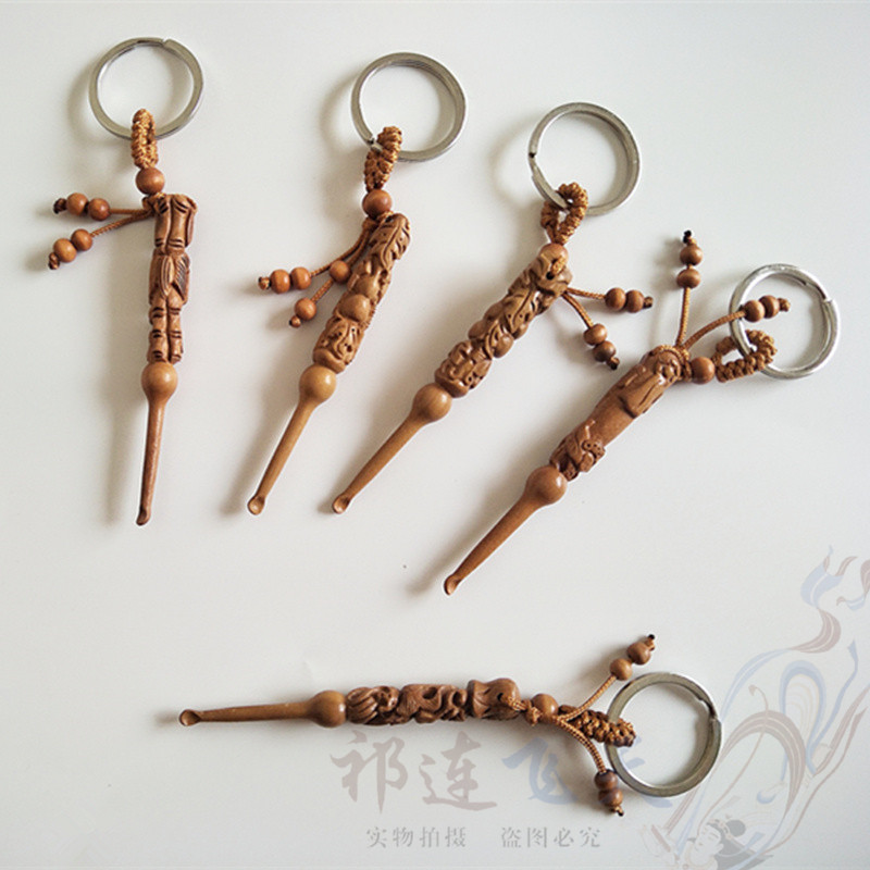 敦煌胡杨木掏耳勺 雕刻花纹精制胡杨木雕钥匙扣旅游工艺品3只包邮