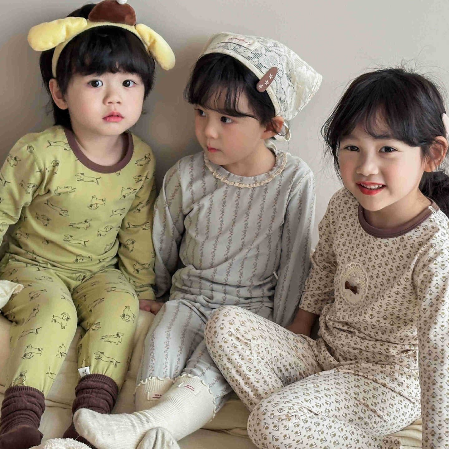 10a儿童纯棉无骨莱卡家居服套装男女童卡通睡宝宝衣秋衣秋裤