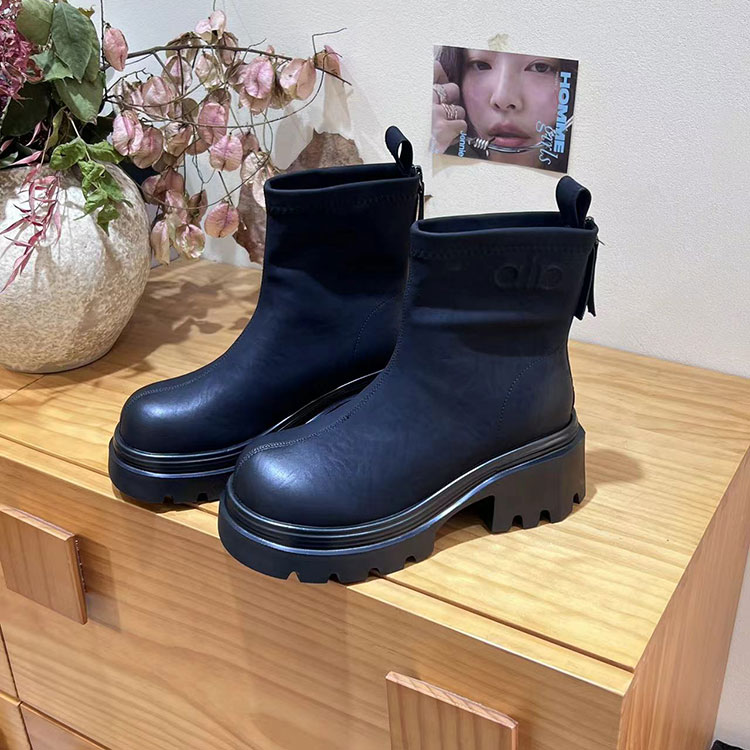 欧货厚底短靴女2025年冬季新款时装靴百搭哑光马丁靴中筒瘦瘦短靴
