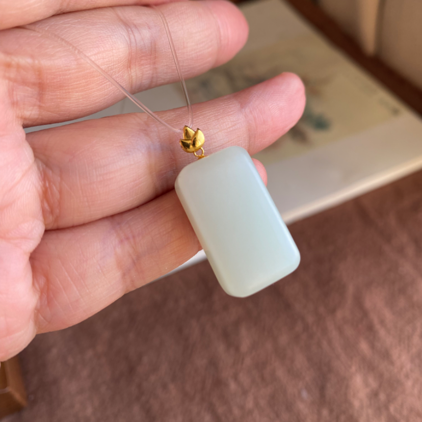 天然俄料和田玉白玉吊坠18k金镶嵌扣头新中式精品项链