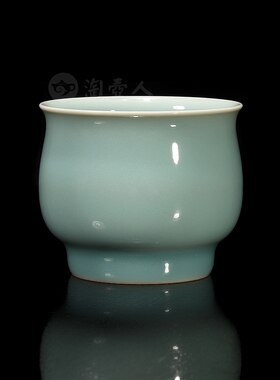 柳佳昊制粉青釉薄胎厚釉品茗杯