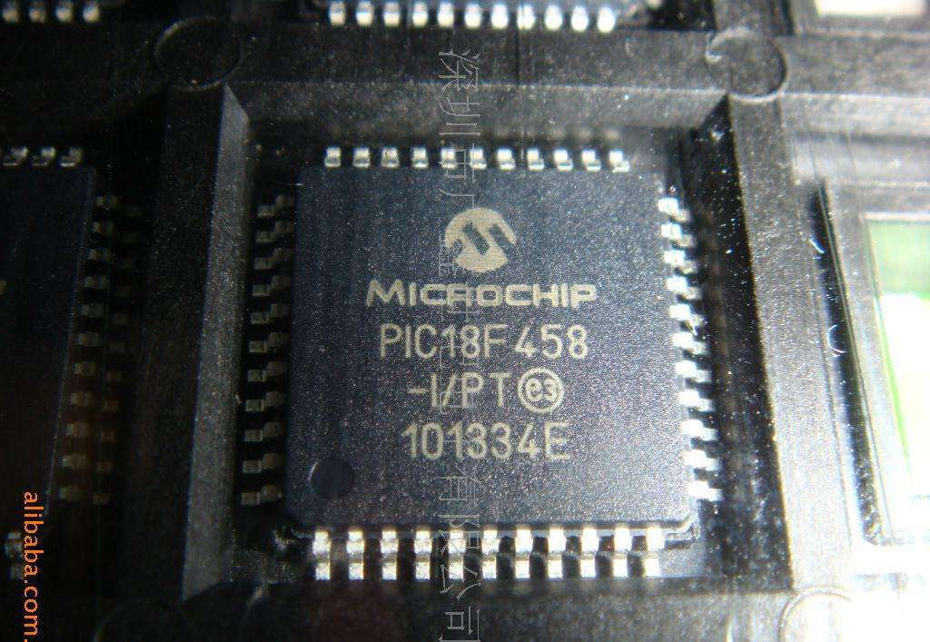PIC18F458-I/PT  QFP MIC原厂原装 假一赔十