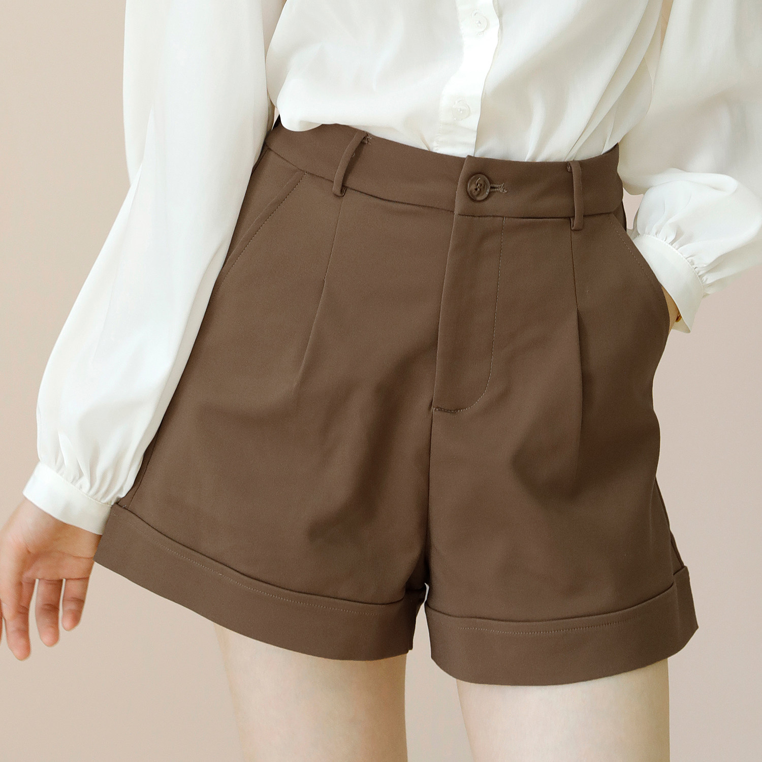 tansshop 【年中折扣】短裤 高腰微a字型口袋短款微弹百搭休闲裤