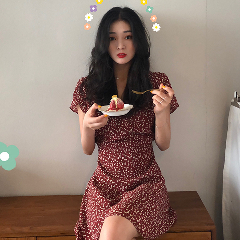 Korean French minority temperament age reduction floral dress sweet girl collar waist short skirt