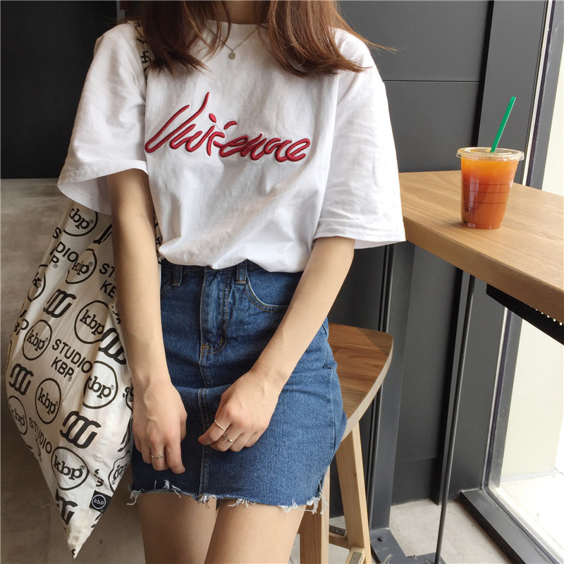 White Embroidery Flower letter T-shirt versatile short sleeve top for women