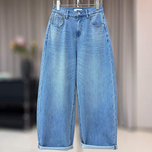 大码薄款弯刀牛仔裤女春夏