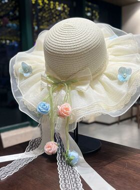 新款超仙甜美花朵蕾丝飘带草帽女度假风海边沙滩帽防晒遮阳太阳帽