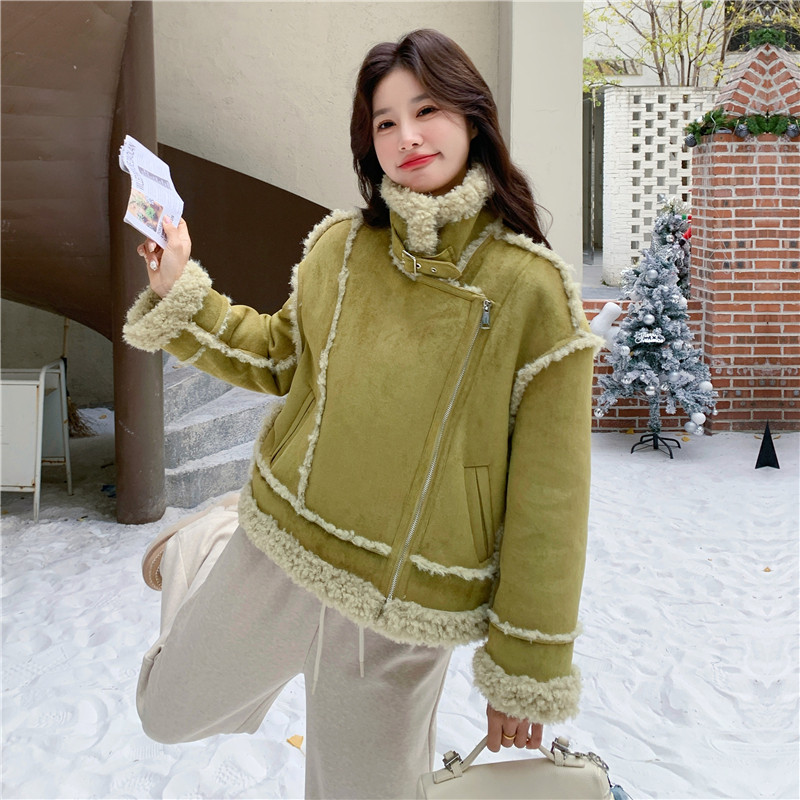 新款~牛油果绿皮毛一体加厚外套2C118-M871-P205控308，女装皮草，2C118