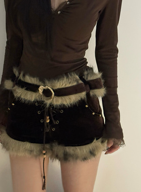 y2k亚文化美式辣妹高级感毛毛系带金丝绒短裤女秋冬新款包臀热裤