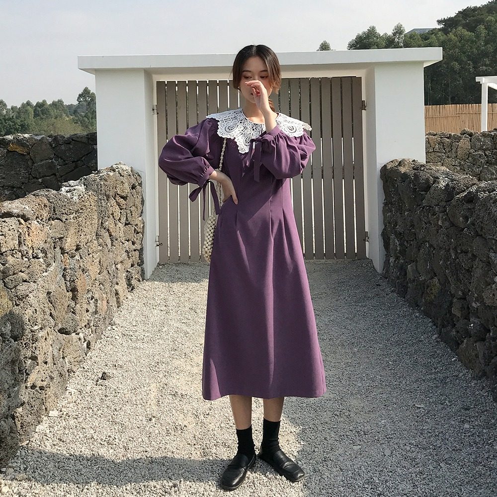 爱蔷薇法式高腰智熏裙女2020春装蕾丝娃娃领洋气温柔紫a字连衣裙