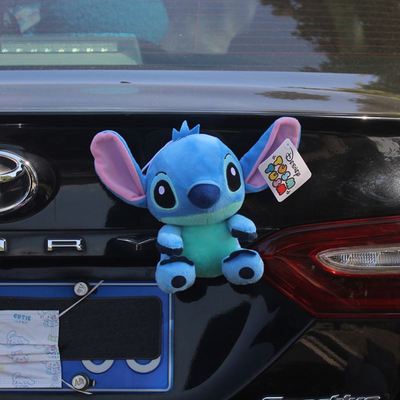 车载摆件网红卡通可爱公仔汽车外玩偶小熊猫挂件后备箱油箱盖装饰