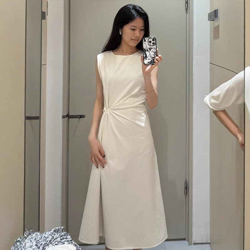 2025春季新品标准版型围裹式纽结连衣裙白色女通勤修身连衣裙