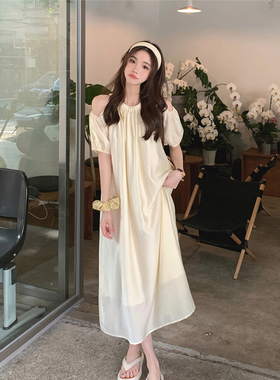 法式白色高级感吊带连衣裙春秋马卡龙海边仙女裙夏季三步踩小个子