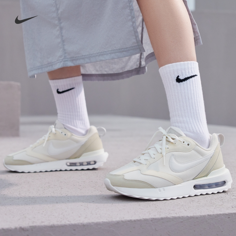 Nike耐克AMDawn女运动鞋老爹鞋