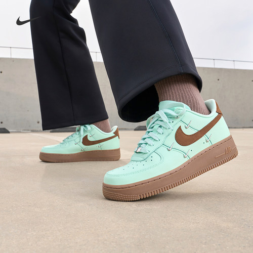 Nike耐克空军一号平底女子运动鞋