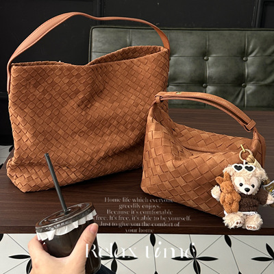 老钱风磨砂编织hobo大容量托特包棕色中古包松弛感慵懒单肩大包包