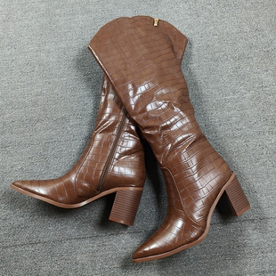 长靴女2025新款秋冬季尖头V口西部靴粗跟石斑纹侧拉链高筒骑士靴