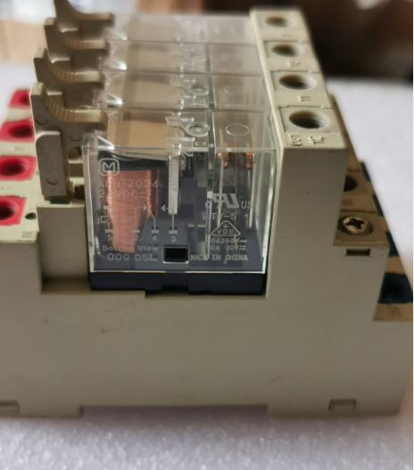 R4A-DC24VC  AHN12024 松下继电器 R4A-DC24VC AHN12024 24V