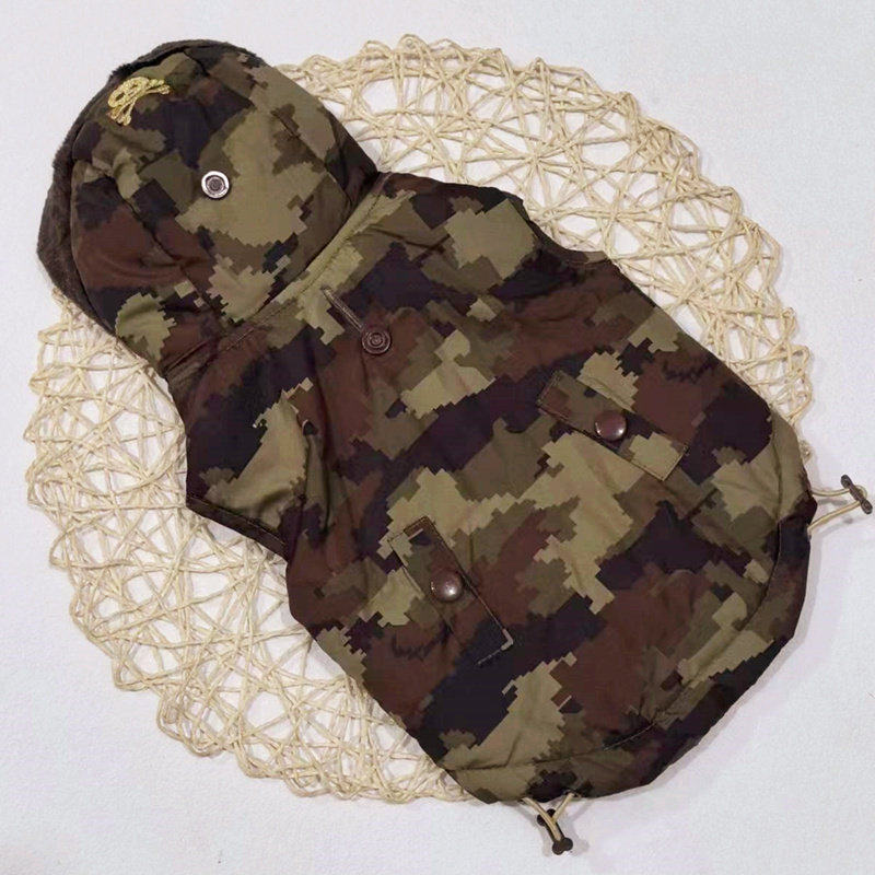 外贸宠物迷彩棉马甲连帽狗狗衣服冬装小鹿吉娃娃幼犬猫咪泰迪比熊