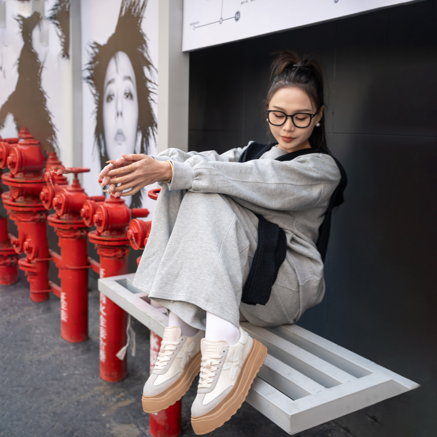 LUMES/路觅斯厚底板鞋女款2026新款夏季小个子百搭增高真皮小白鞋