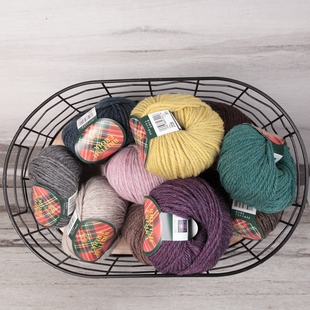 清仓特价 日本PUPPY艾罗依卡羊毛粗线50克/团/83米 棒针外套