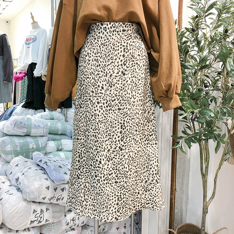 the republic of korea ulzzang2019 spring clothes new pattern Self cultivation Show thin Leopard The dress fashion Paige skirtin the Women's clothing/Boutique , Skirts  category - from Buy2taobao.com to provide professional Taobao agent buy service
