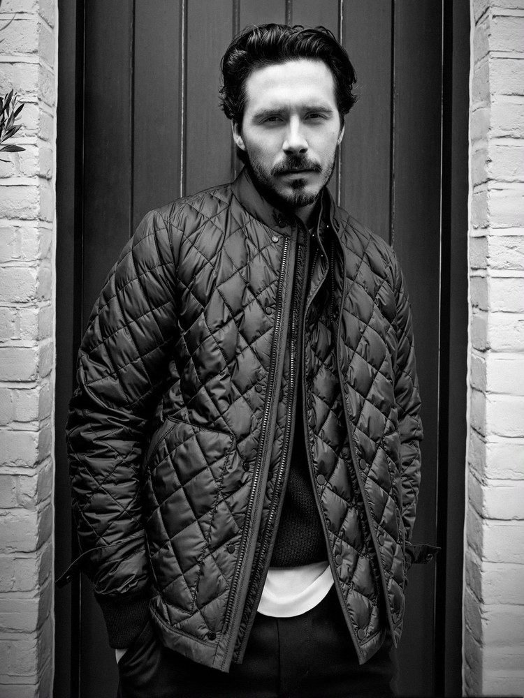 Alliance mouth Men's style poster series Rhombic grid Quilting Small stand collar Portable Down Jackets loose coat Vest 90 White duck down