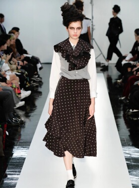 新品 tricot CDG 黑色波点不对称荷叶边半身裙 20SS