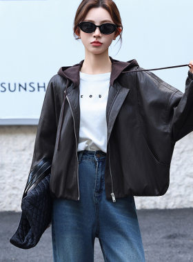 巨好看的春装连帽皮衣外套女款2025秋冬季新款加绒宽松短款皮夹克