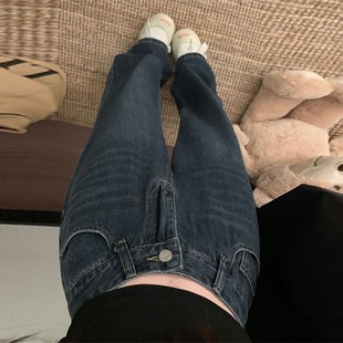 2026春装新款宽松显瘦设计感蓝灰色直筒牛仔裤女款大码阔腿长裤子