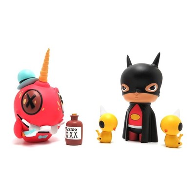 潮玩手办KO现货美国设计师