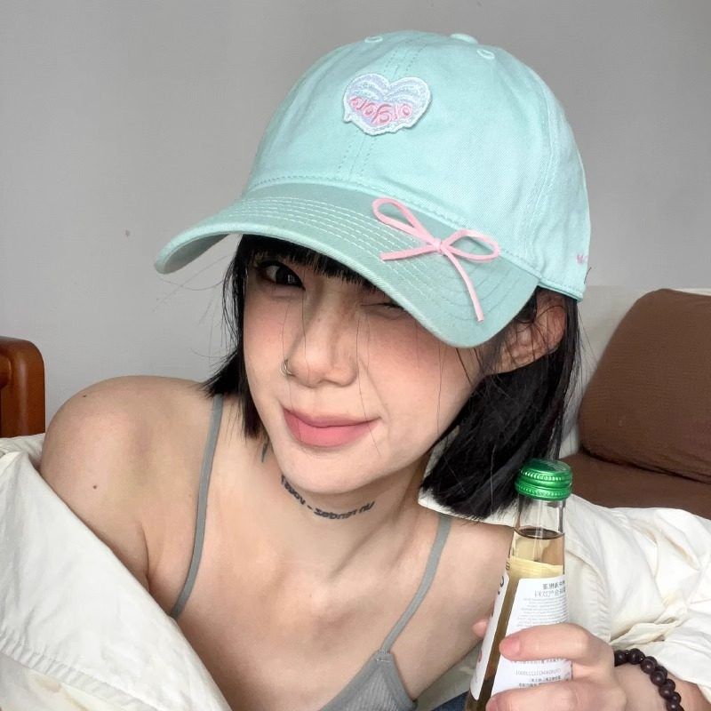 原创爱心刺绣鸭舌帽女蝴蝶结软妹帽子