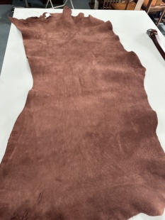 北美野牛皮做重油包机车手帐本挂背景包纹理清晰自然皮质厚实耐用