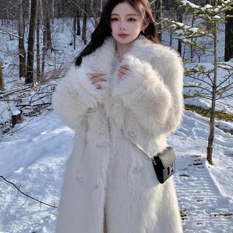 东北哈尔滨租羽绒服漠河冰岛俄罗斯旅游极寒长款羽绒服零下40度