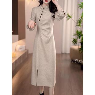 高贵优雅风加厚连衣裙女2025冬季新款女士洋气修身显瘦减龄中长裙