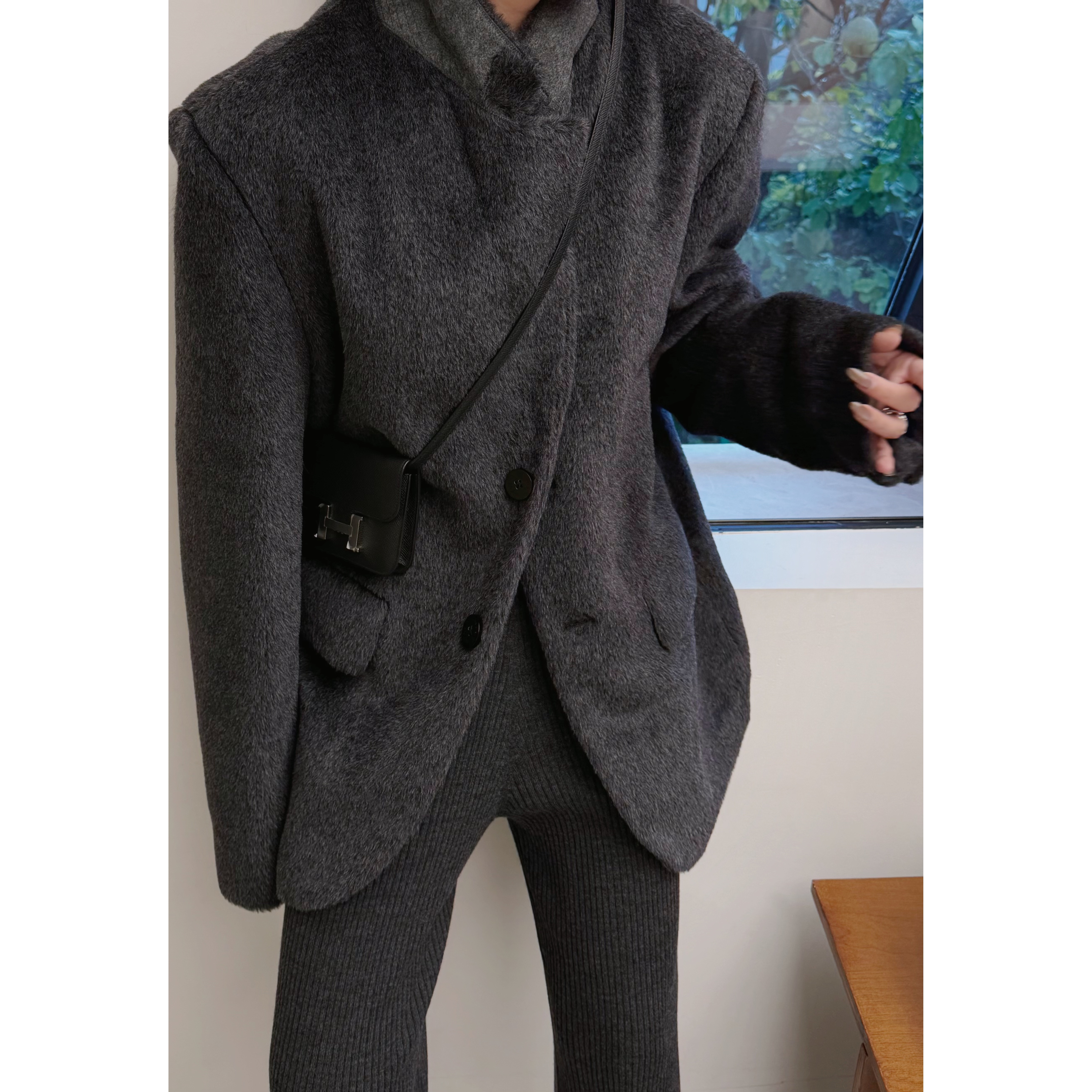 ELVIS CHEUNG 皇室婴驼阔版西装 U25AW03004AA10201