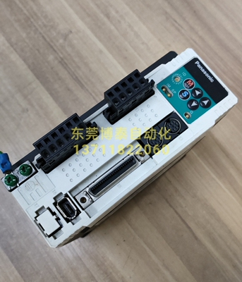 松下伺服驱动器PANASONIC MCDDT3520003 九成新 测试包好 A4 750W