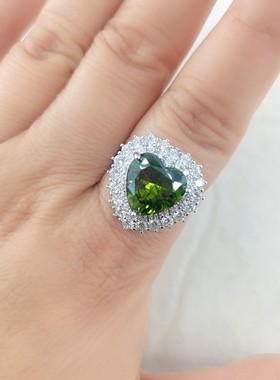 2024新款爱心绿水晶戒指气质高级彩宝豪华绿晶宝石指环开口可调节