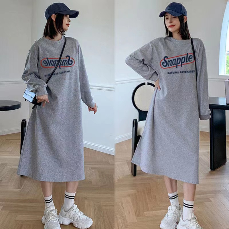 胖MM大码宽松加绒长款卫衣长裙女秋冬字母藏肉显瘦连帽保暖连衣裙