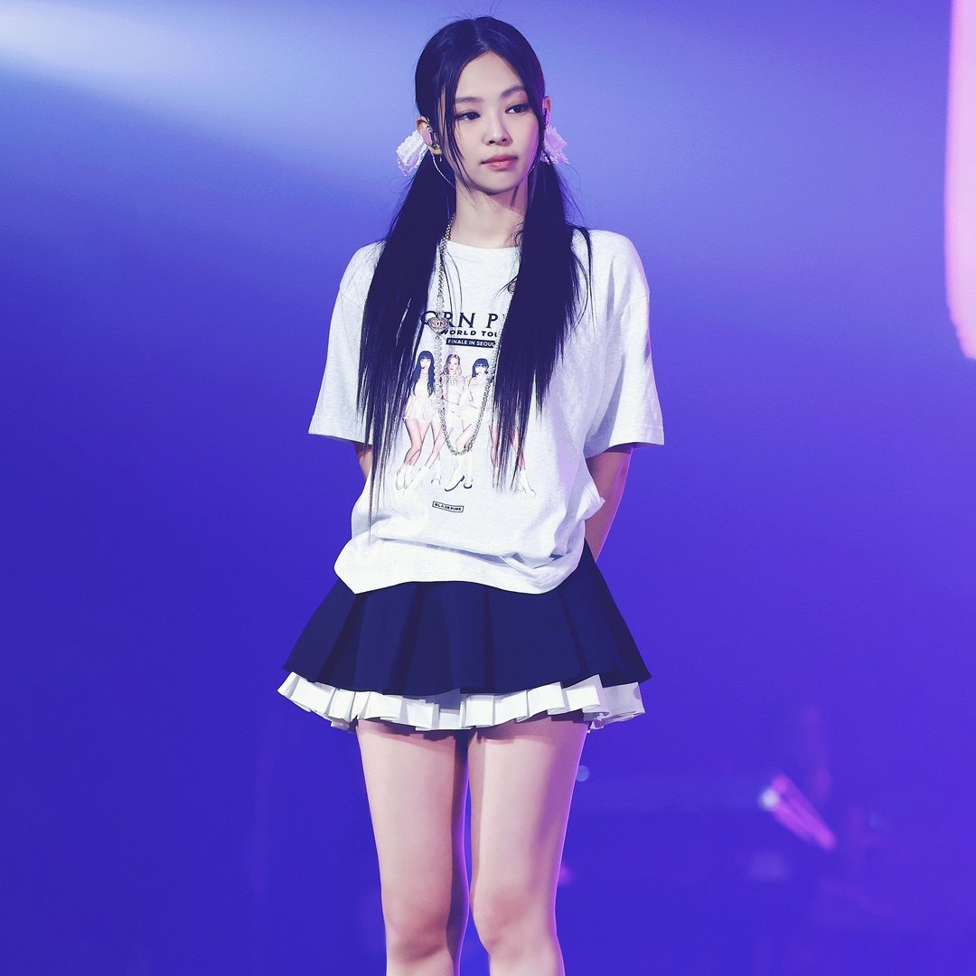 终场安可演唱会2023年金珍妮blackpink粉墨同款百搭短袖圆领t恤潮