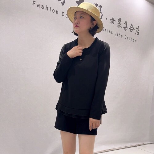 芮娜依莲秋季新款大码显瘦长袖衫