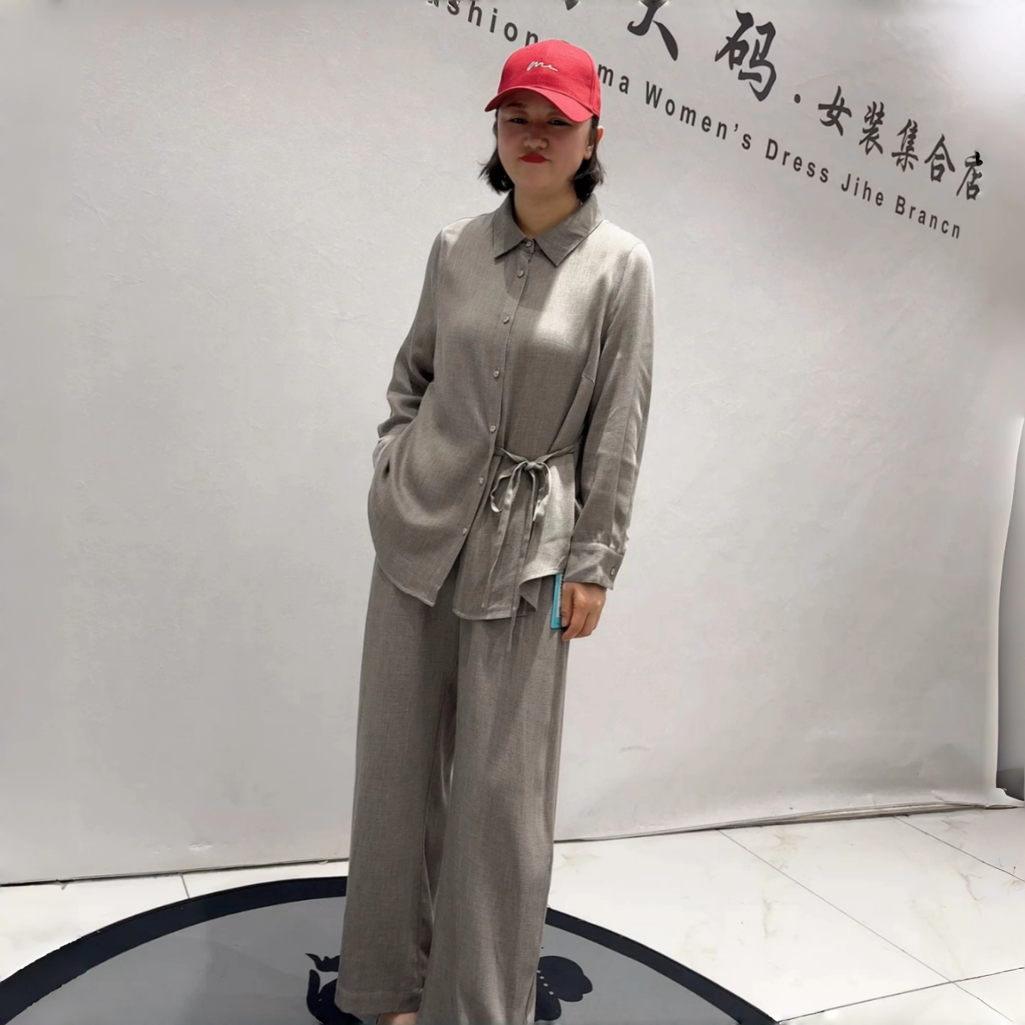 2086芮娜依莲蓝鲸之吻年货春款欧货套装加大码女装胖妹妹苎麻套装,女装/女士精品,常规大码外套,淘宝优惠券,粉丝福利购,淘宝优惠卷