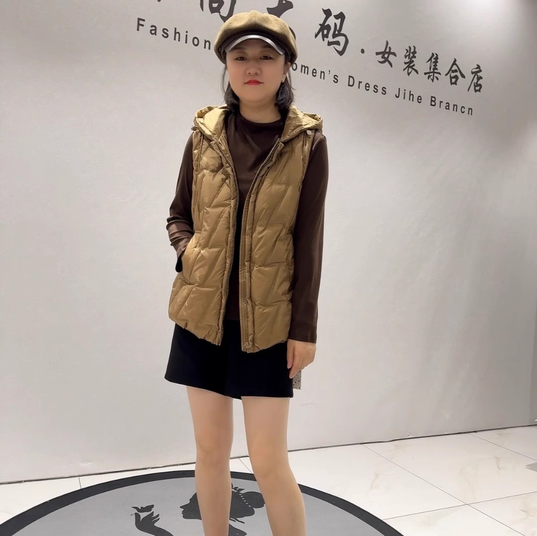 女权贵族秋冬款大码欧货羽绒马夹