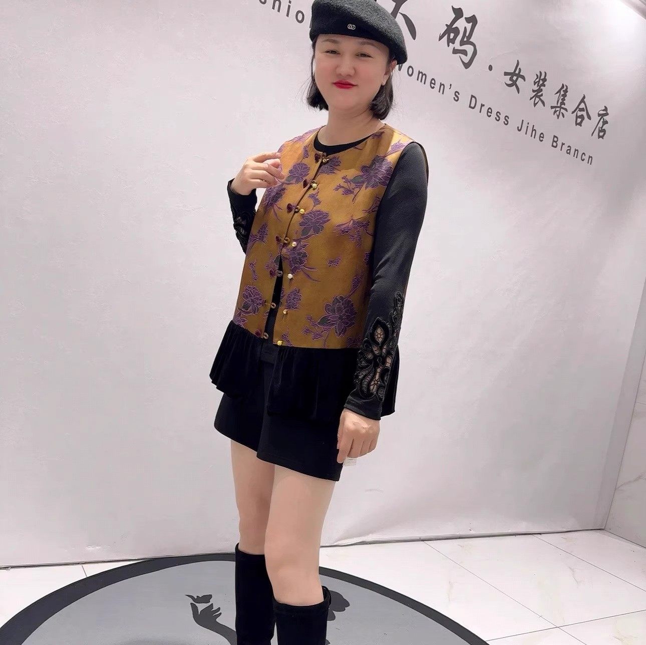 芮娜依莲5458年货新款欧货国风马夹加大码女装胖妹妹气质百搭开衫,女装/女士精品,常规大码外套,淘宝优惠券,粉丝福利购,淘宝优惠卷