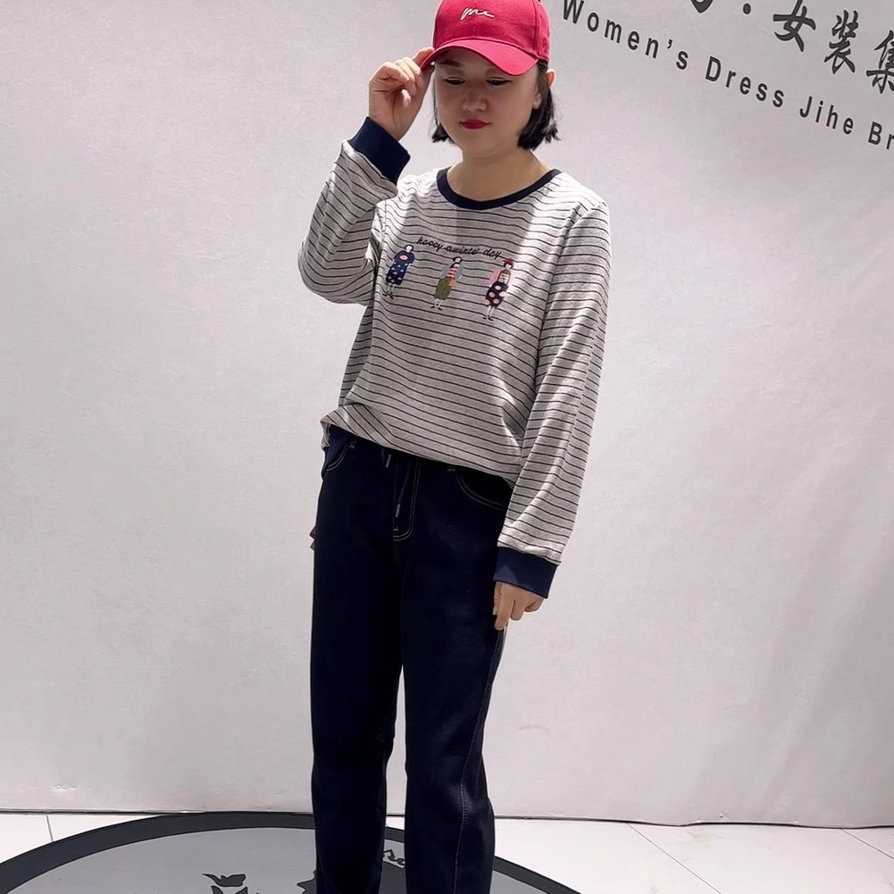 播本冬季新款大码欧货圆领衫上衣