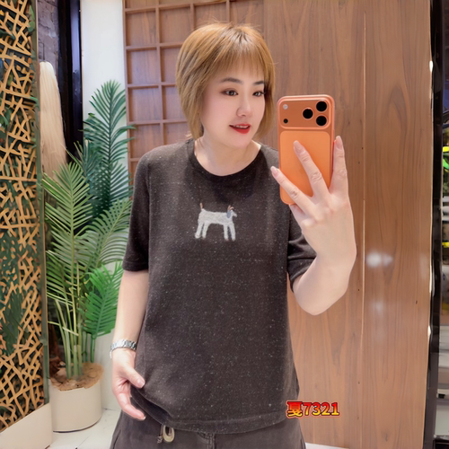 戛娜秋季新款大码圆领短袖T恤女