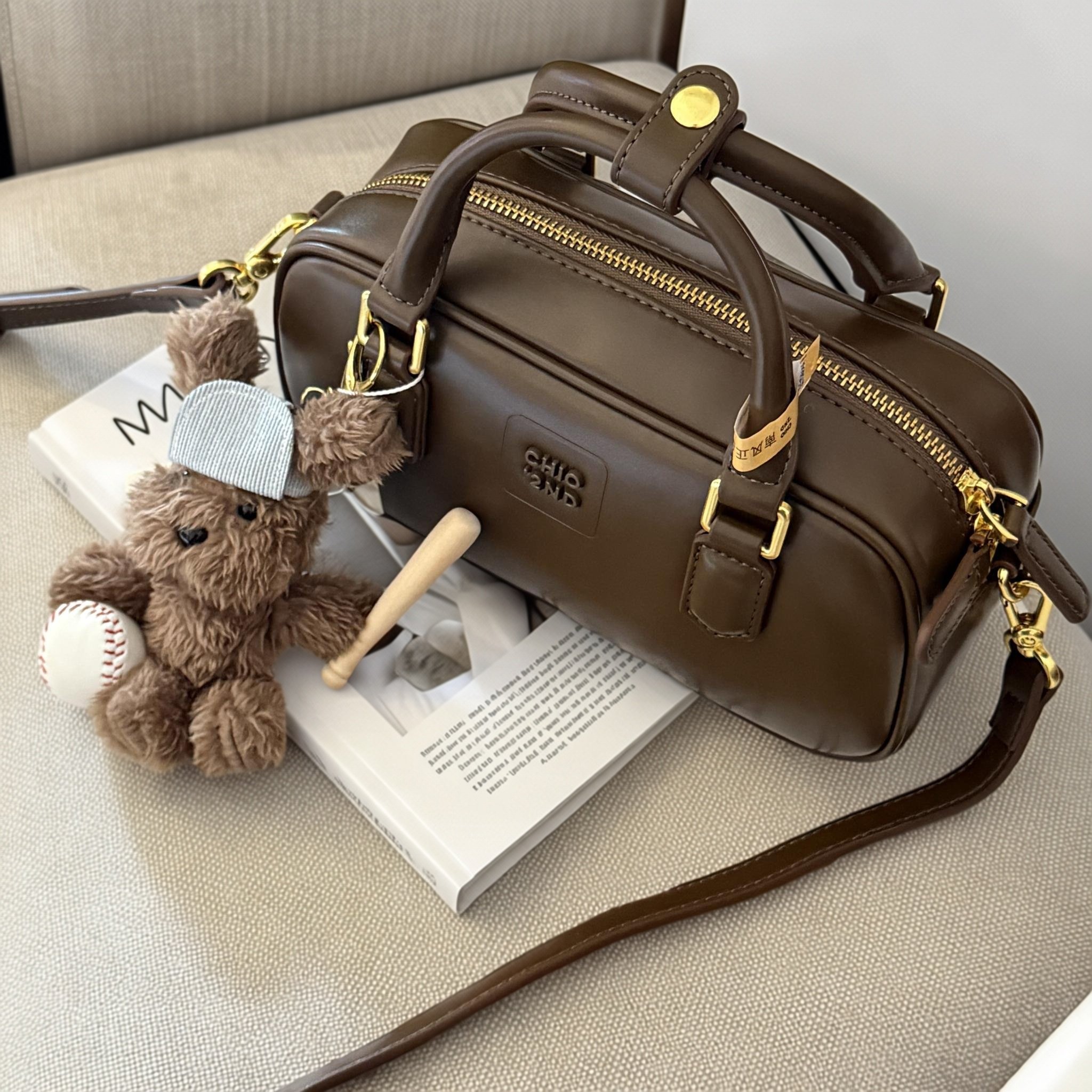 小南风Chio 拿铁小屋枕头包包女上班通勤手提包百搭单肩斜挎小包,箱包皮具/热销女包/男包,托特包,淘宝优惠券,粉丝福利购,淘宝优惠卷