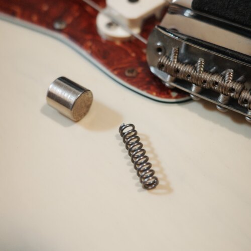 Fender Jaguar Mute 弹簧 切换Mute工作状态