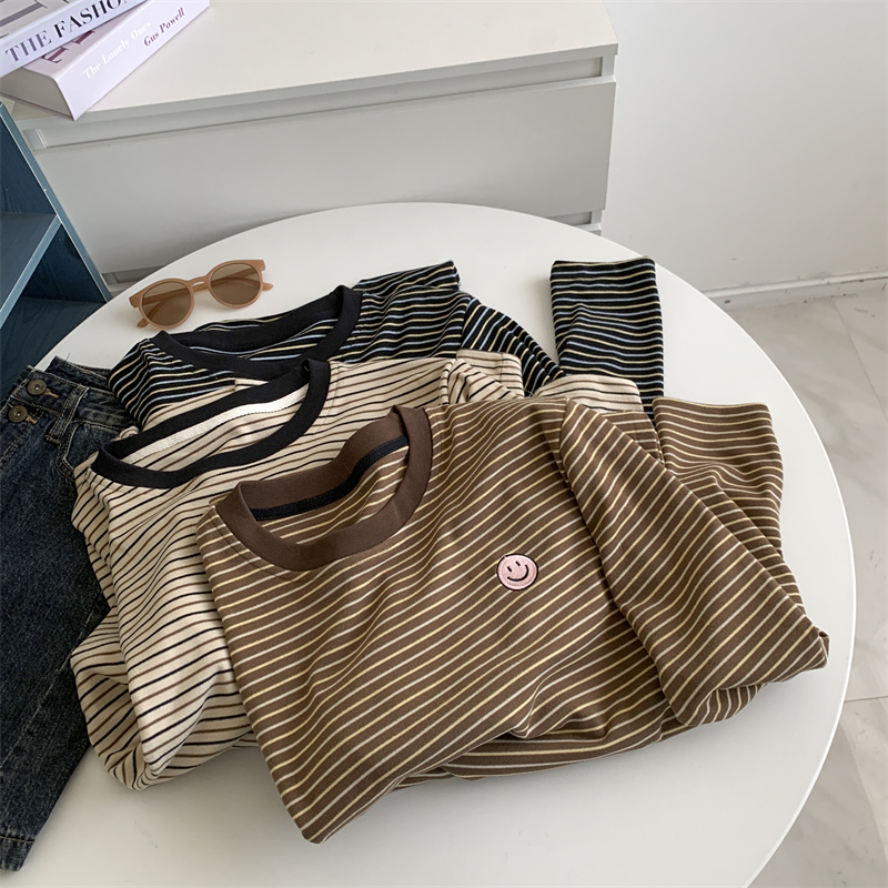 秋冬韩版软糯糯笑脸条纹打底衫磨毛长袖T恤女中长款叠穿条纹上衣